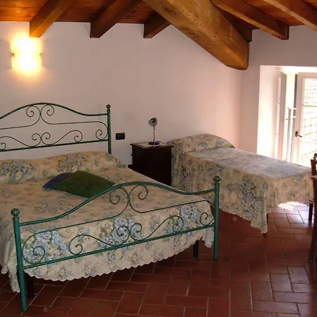La Meridiana Casale Bed & Breakfast