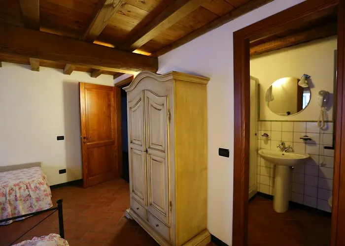 La Meridiana Casale Bed and Breakfast